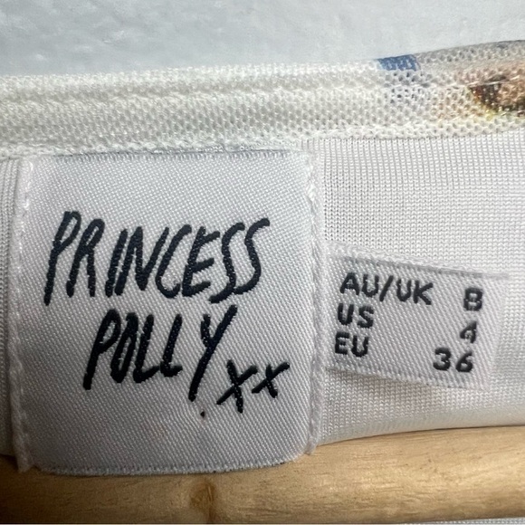 Princess Polly Picture This Top Long Sleeve Cropped Drawstrings Graphic Sz 4 - Picture 10 of 13